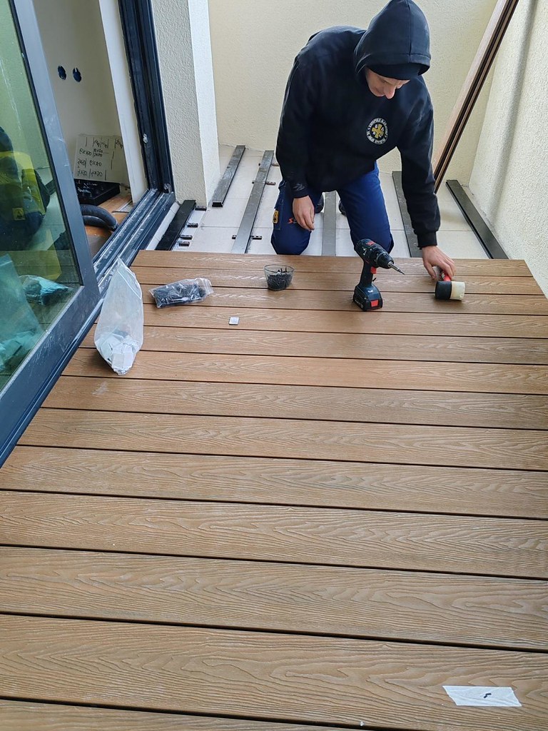Elladeck WPC deking
