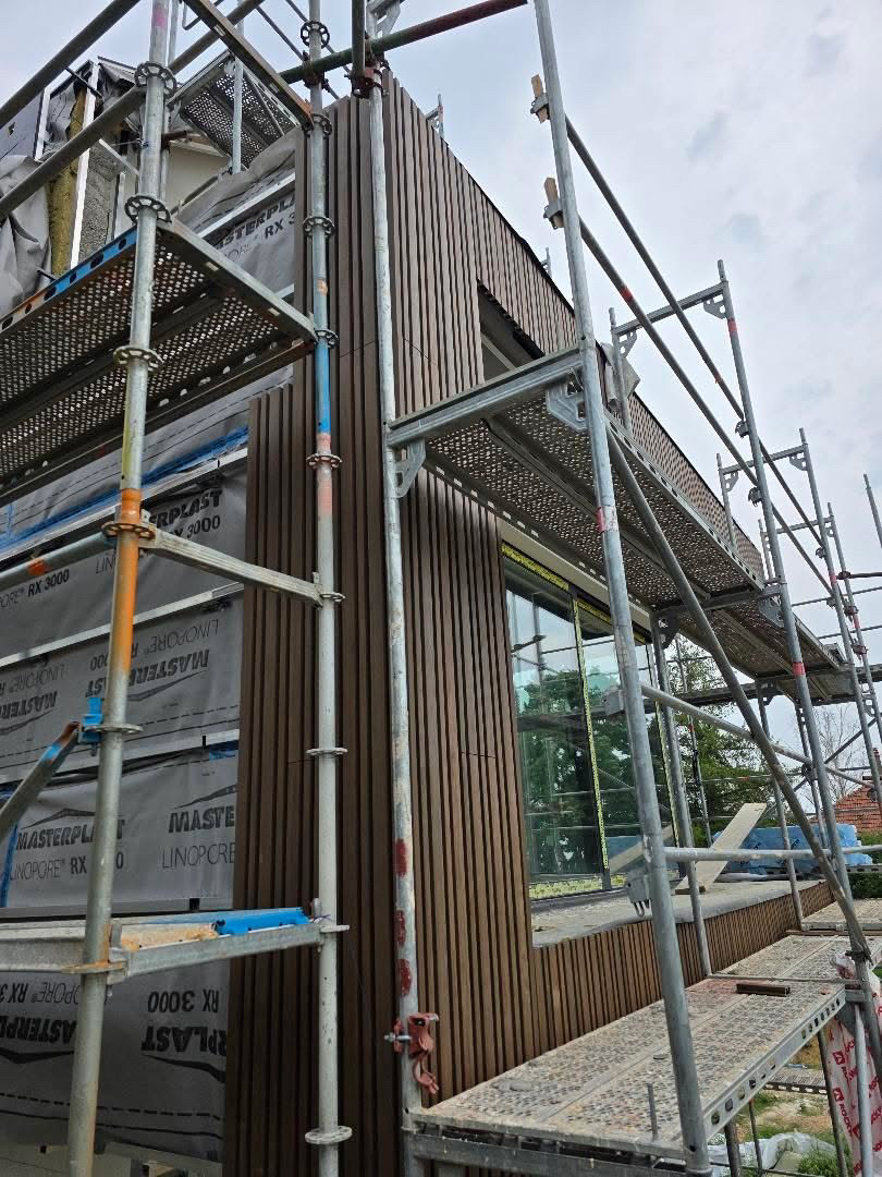ELLADECK fasadni kit kat paneli - montaža na kući